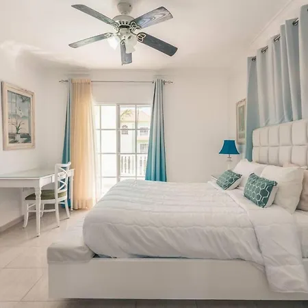 Huge Penthouse Near The Beach With Private Jacuzzi